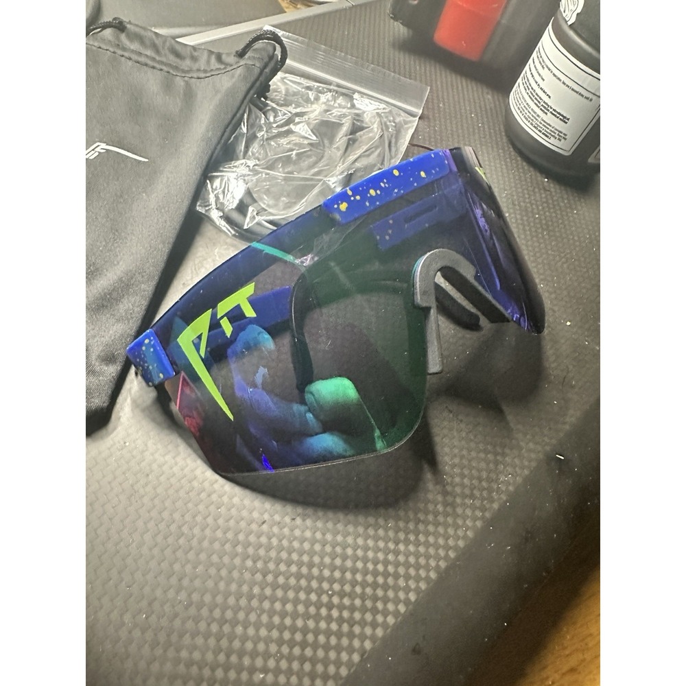 Pit Viper Leonardo Original 2.0 Polarized Sunglasses Blue Green W/ Pouch & Arms